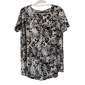 Lularoe Shannah Animal Pink Black Print Top‎ Size M